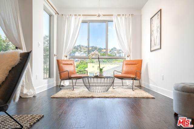 817 N Alfred Street #302, Los Angeles, CA 90069 | MLS #19466610 Photo 1