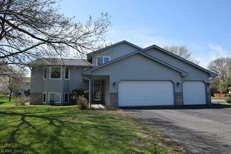 1642 126th Avenue NE Blaine, MN 55449 | MLS 5213784 Photo 1