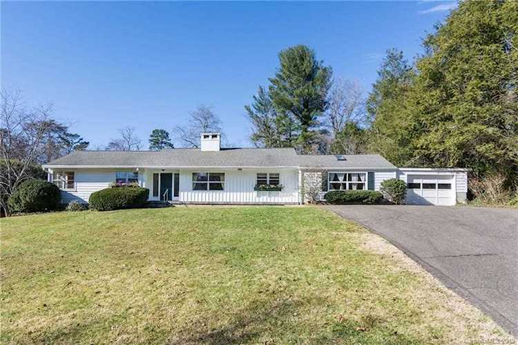120 W W Euclid Parkway Asheville, NC 28804 | MLS 3508107 Photo 1