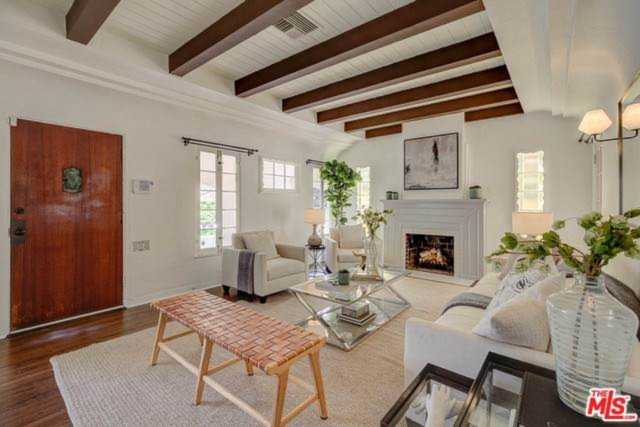 2061 Bellevue Drive, Glendale, CA 91201 | MLS #19463594 Photo 1