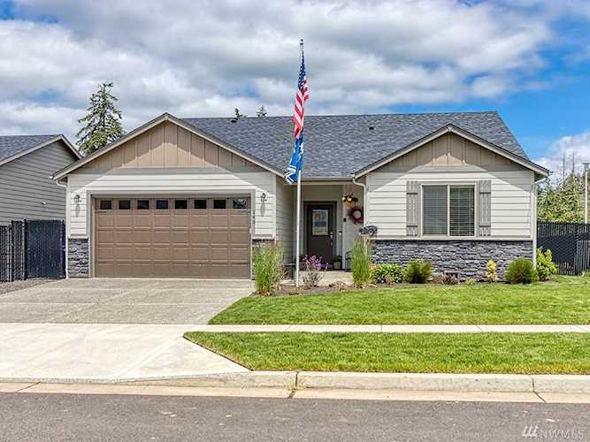 143 Zephyr Dr Silverlake, WA 98645