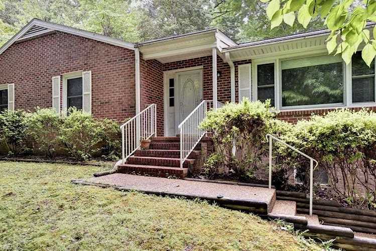 105 Saxon Rd Williamsburg VA 23185 | MLS# 10255042 - TREG.com Photo 1