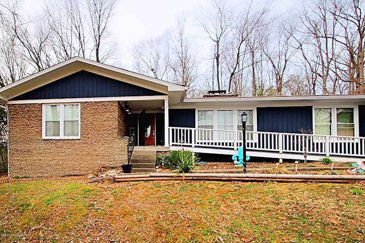 2911 Windsor Forest Dr Louisville, KY 40272 MLS 1532471