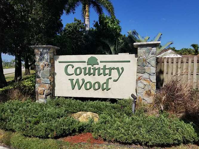 5018 Canal Circle Lake Worth, FL 33467 | MLS RX-10470176 Photo 1
