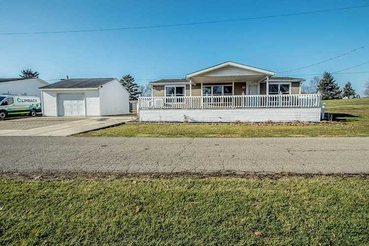562 Coshocton Avenue Thornville, OH 43076 | MLS 219000256 Photo 1