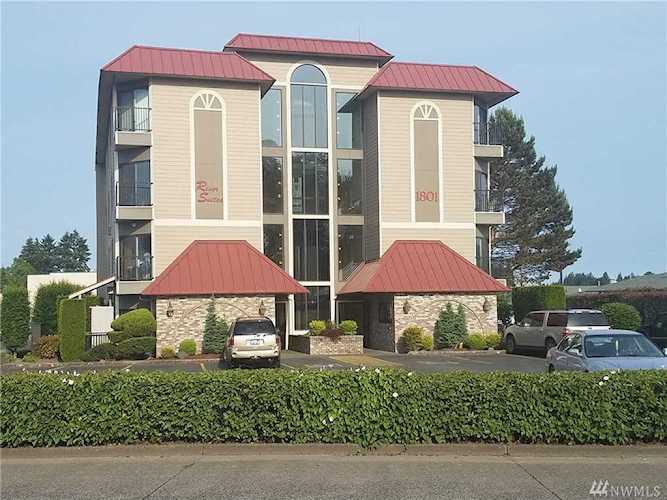 1801 1st Ave #2B Longview, WA 98632