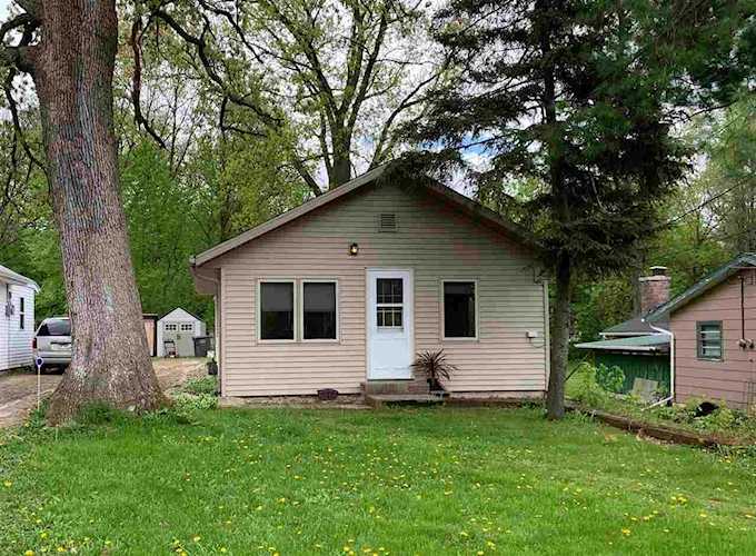 270 Sandy Beach RdLake MillsWI53551-1847 Photo 1