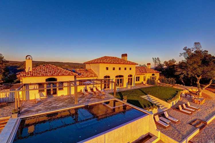 143 Reserve Road St. Helena, CA 94574