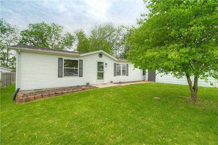 68 Inman Drive Ingalls, IN 46048 | MLS 21641156 Photo 1