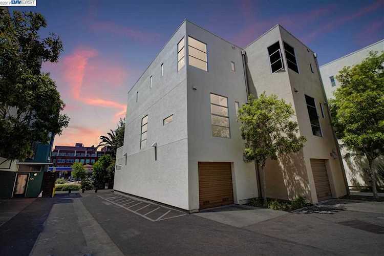 54 Loop 22 Emeryville, CA 94608 | MLS 40865660 Photo 1