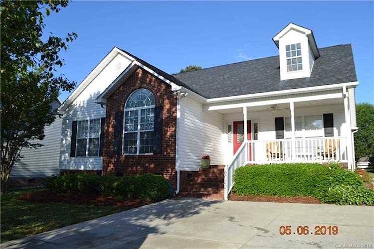 6022 Featherstone Ct Rock Hill, SC 29732 | MLS 3504609 Photo 1