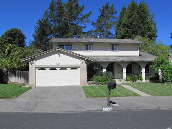 3345 Kensington Circle Napa, CA 94558 | MLS 21909256 Photo 1