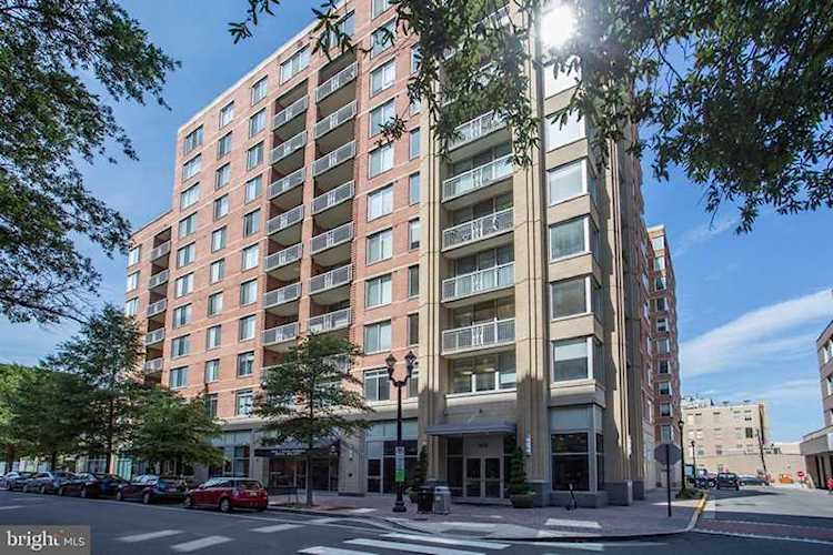 1020 Highland St #524 Arlington, VA 22201 | MLS ® VAAR149354 Photo 1