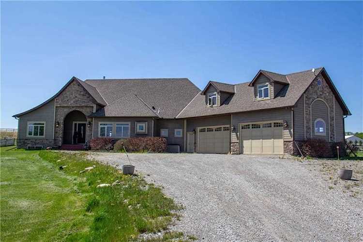 290063 34 Street W Rural Foothills County, AB T1S 1A2