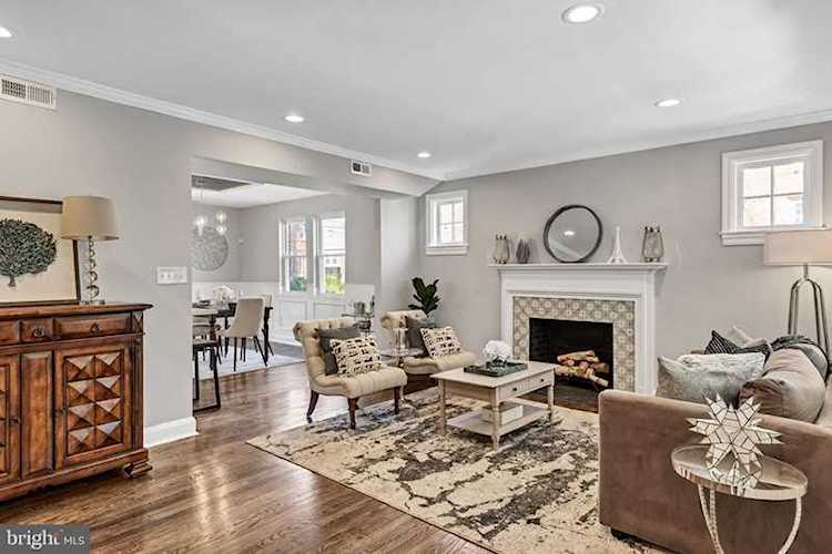 3729 Gibbons Ave Baltimore, MD 21206 | MLS ® MDBA439796 Photo 1