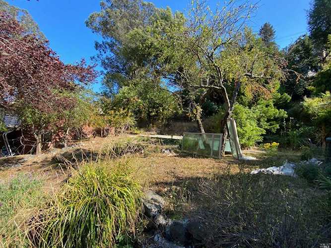 420 Laverne Avenue Mill Valley, CA 94941