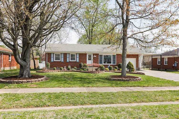 2013 Nocturne Dr Louisville, KY 40272 | MLS 1529003 Photo 1