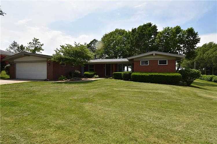 1000 Elm St Higginsville, MO 64037 | MLS 2168922 Photo 1