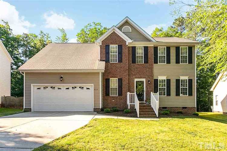 2117 Rocky Mountain Way Apex, NC 27502 | MLS 2254029 Photo 1