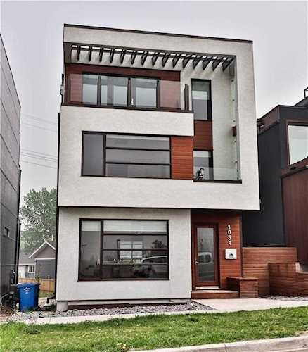 1034 Bellevue Avenue SE Calgary, AB T2G 4L1