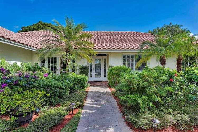 2934 Banyan Boulevard Circle Boca Raton, FL 33431