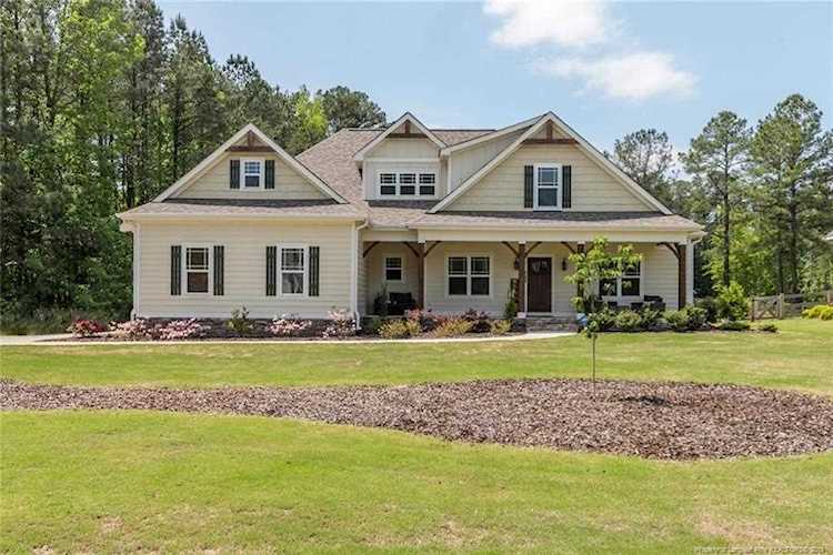 686 Herons Brook Dr Whispering Pines, NC 28327 | MLS 607203 Photo 1