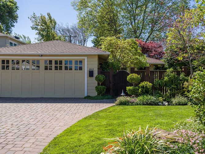 1047 Greenwood Drive Menlo Park, CA 94025 | MLS 52188978 Photo 1
