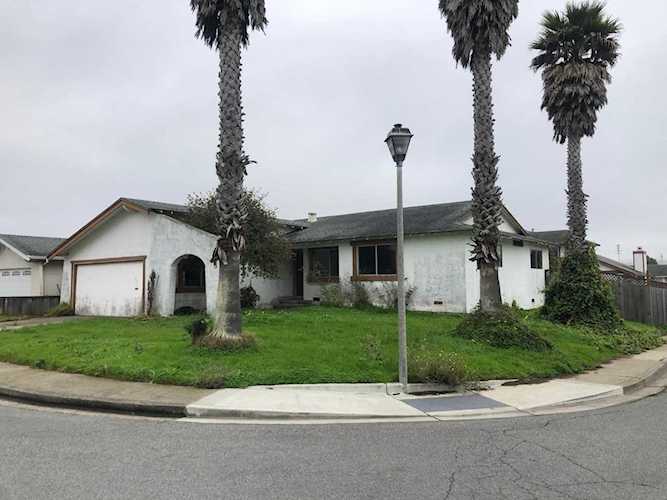 401 Antoinette Lane Half Moon Bay, CA 94019 | MLS 52177668 Photo 1