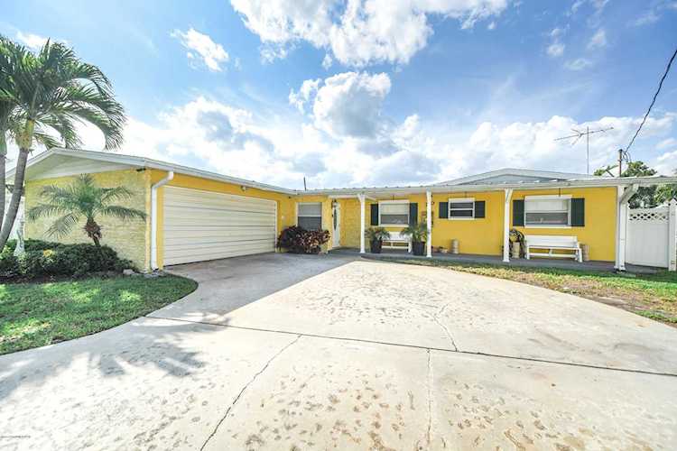 20 Uranus Avenue Merritt Island, FL 32953 | MLS 841726 Photo 1