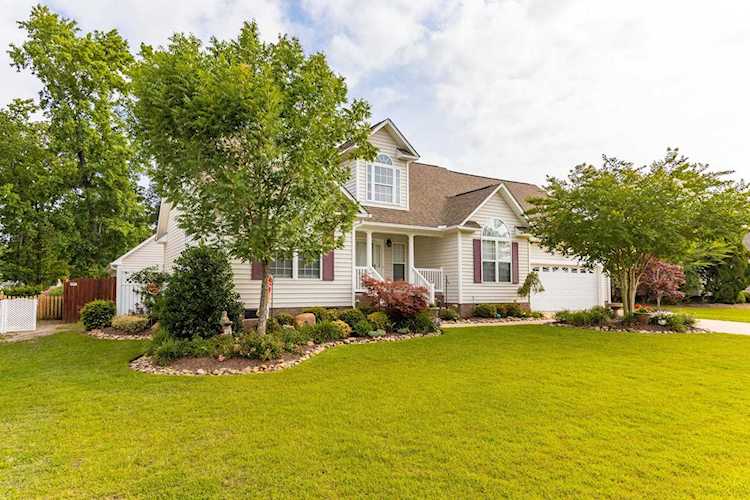 208 Magnolia Drive Winterville, NC 28590 | MLS 100164026 Photo 1