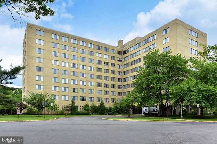 6621 Wakefield Dr #106 Alexandria, VA 22307 | MLS ® VAFX1061892 Photo 1