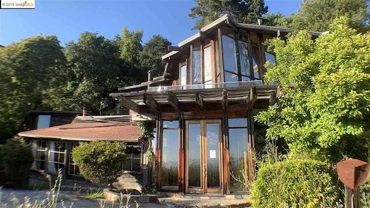 200 Panoramic Way Berkeley, CA 94704 | MLS 40868851 Photo 1
