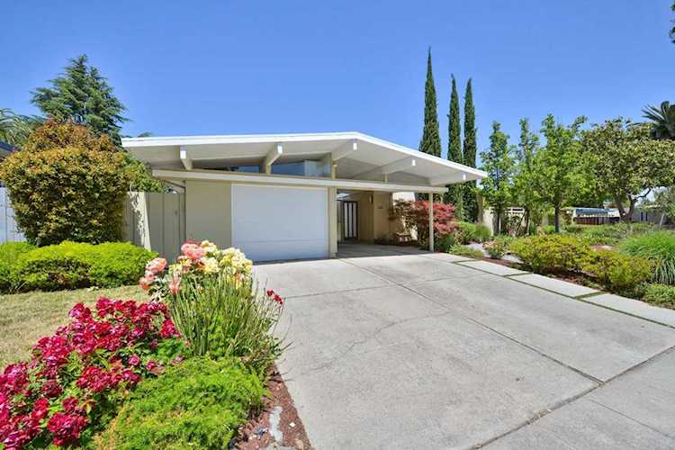 585 Templeton Drive Sunnyvale, CA 94087 | MLS 52193466 Photo 1