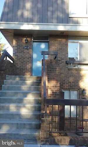 1671 Hayes St #B Arlington, VA 22202 | MLS ® VAAR150504 Photo 1
