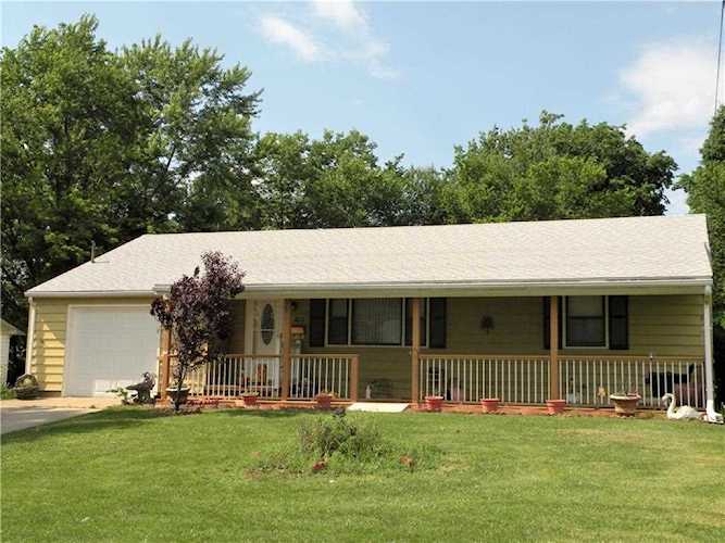 202 W 16th St Higginsville, MO 64037 | MLS 2170770 Photo 1
