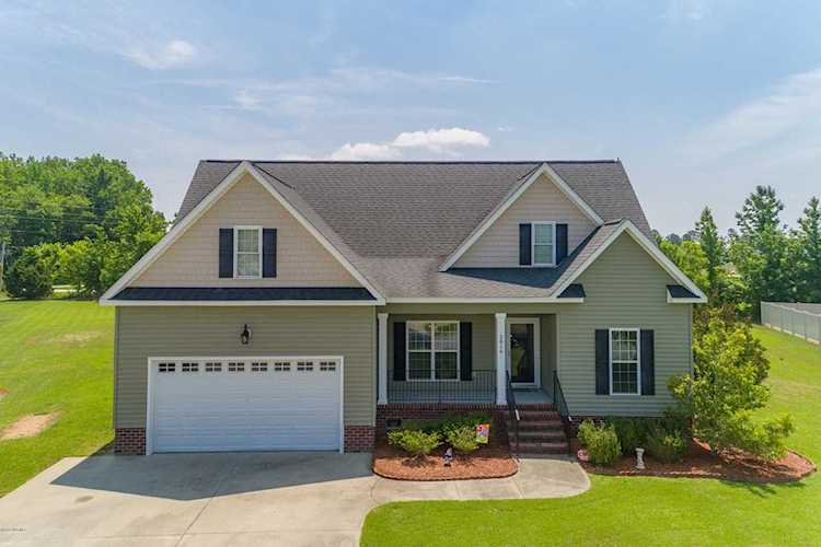 2816 Autumn Blaze Court Greenville, NC 27858 | MLS 100168705 Photo 1