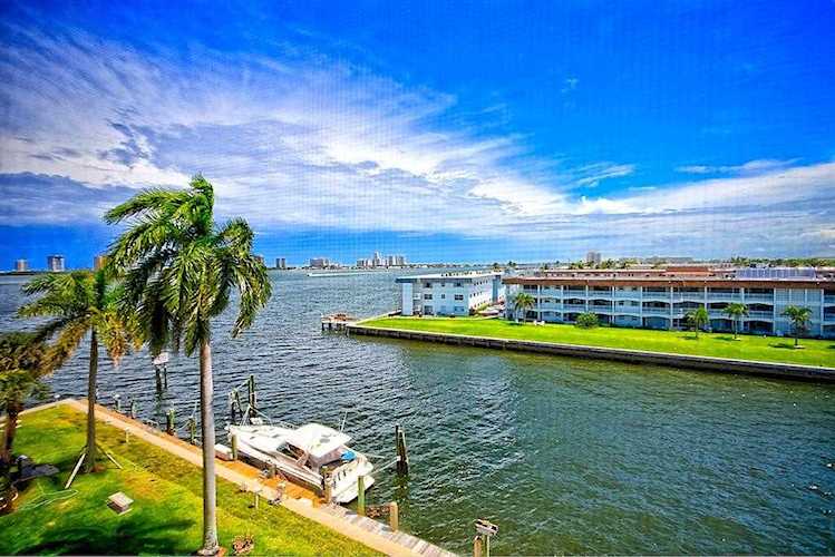 100 Paradise Harbour Boulevard #507 North Palm Beach, FL 33408