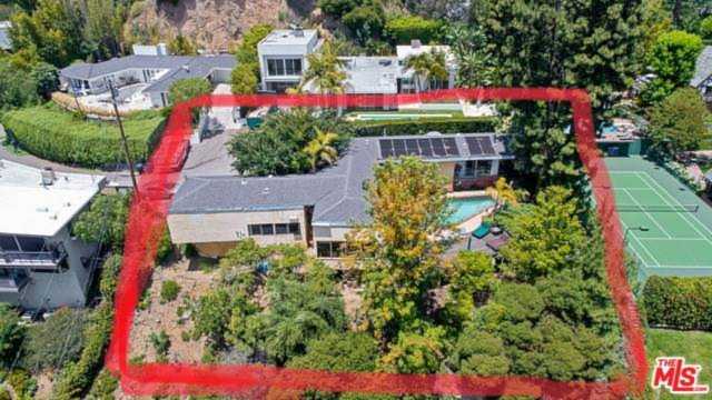 9291 Flicker Place, Los Angeles, CA 90069 | MLS #19476844 Photo 1
