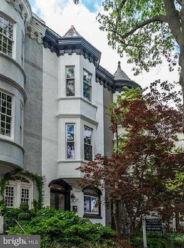 411 E St NE Washington, DC 20002 | MLS ® DCDC427106 Photo 1