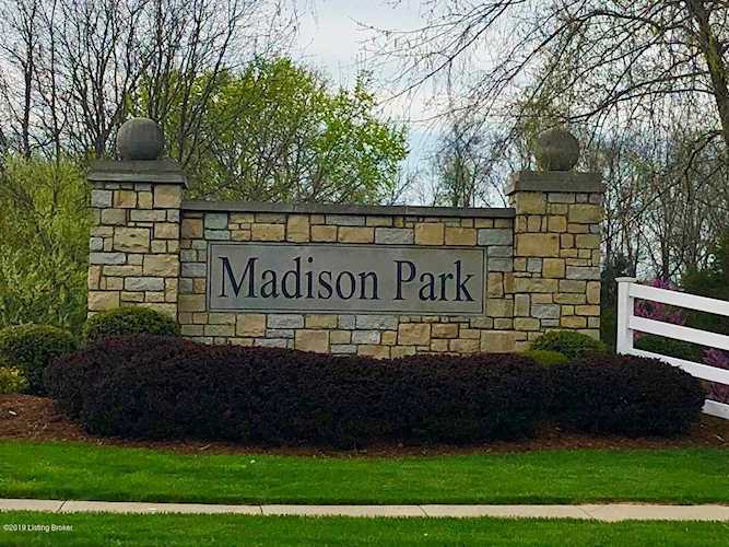 6404 Shelton Cir #312 Crestwood, KY 40014 | MLS 1526796 Photo 1