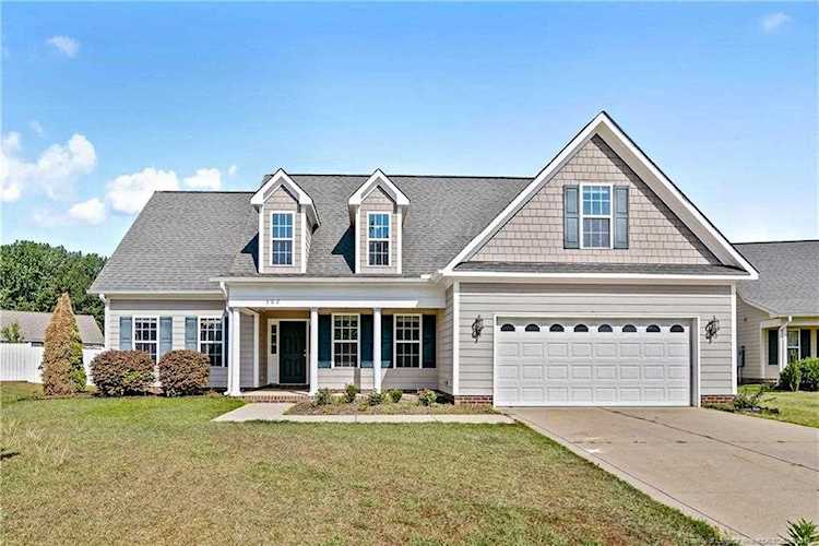 302 Lennox Loop Raeford, NC 28376 | MLS 607908 Photo 1