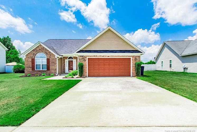 1047 Fairfield Circle Raeford, NC 28376 | MLS 607564 Photo 1