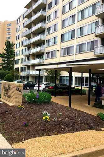 1301 Arlington Ridge Rd #203 Arlington, VA 22202 | MLS ® VAAR148610 Photo 1