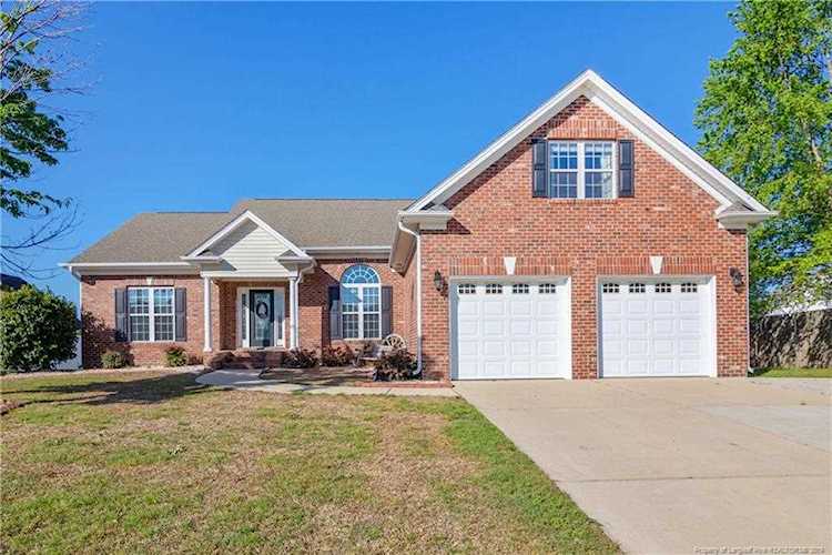 808 Cabaletta Dr Hope Mills, NC 28348 | MLS 602535 Photo 1