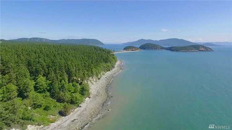 5 Trunkey Lane Rd Decatur Island, WA 98221