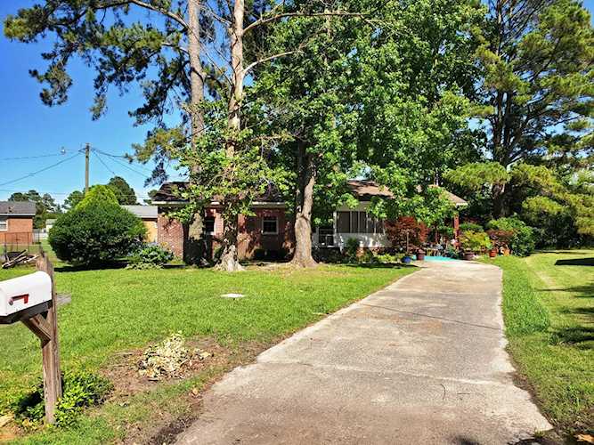 4535 Martin Circle Ayden, NC 28513