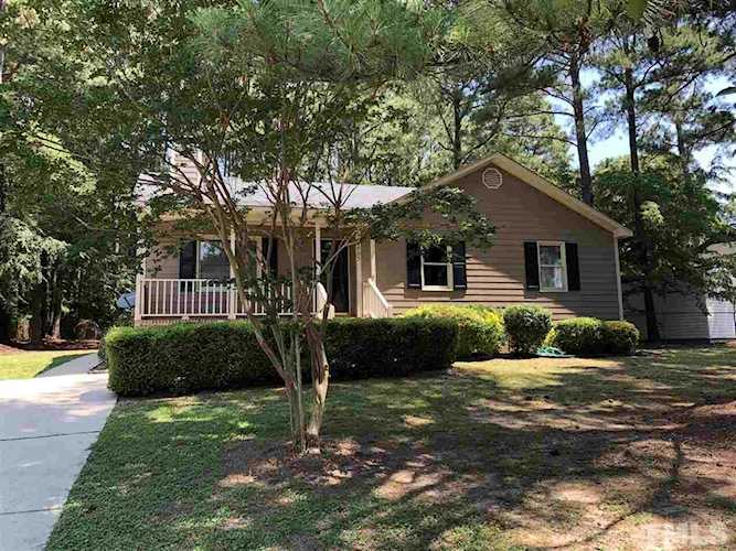 2805 Brittany Drive Clayton, NC 27520 | MLS 2260911 Photo 1