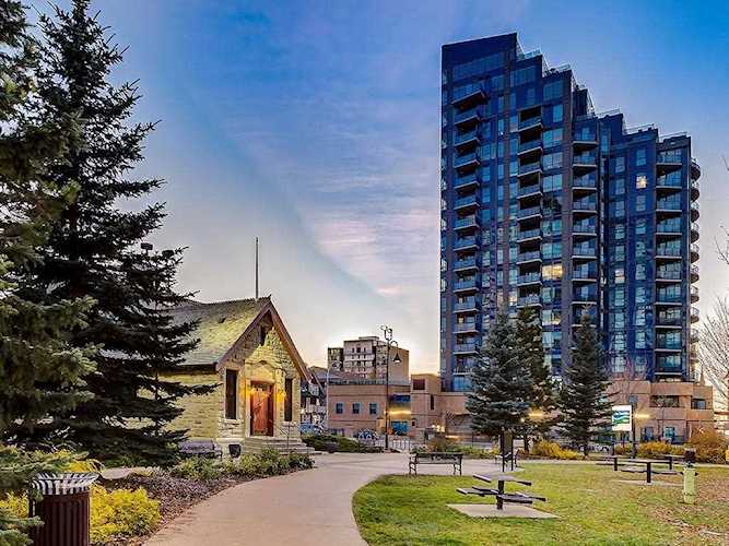 303 13 Avenue SW #1002 Calgary, AB T2R 0Y9