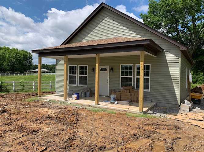 110 Whitaker Rd Shelbyville, TN 37160 | MLS 2048864 Photo 1