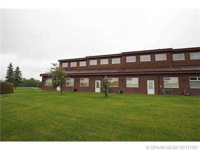 # 102 10418 99 Avenue, Grande Prairie | MLS® E4162194 Photo 1